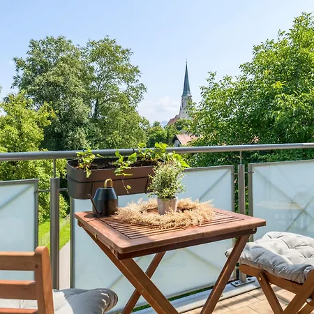 Eg Rechts Helle 80m 3-zimmer Naehe Salzburg By Interhome Apartmán